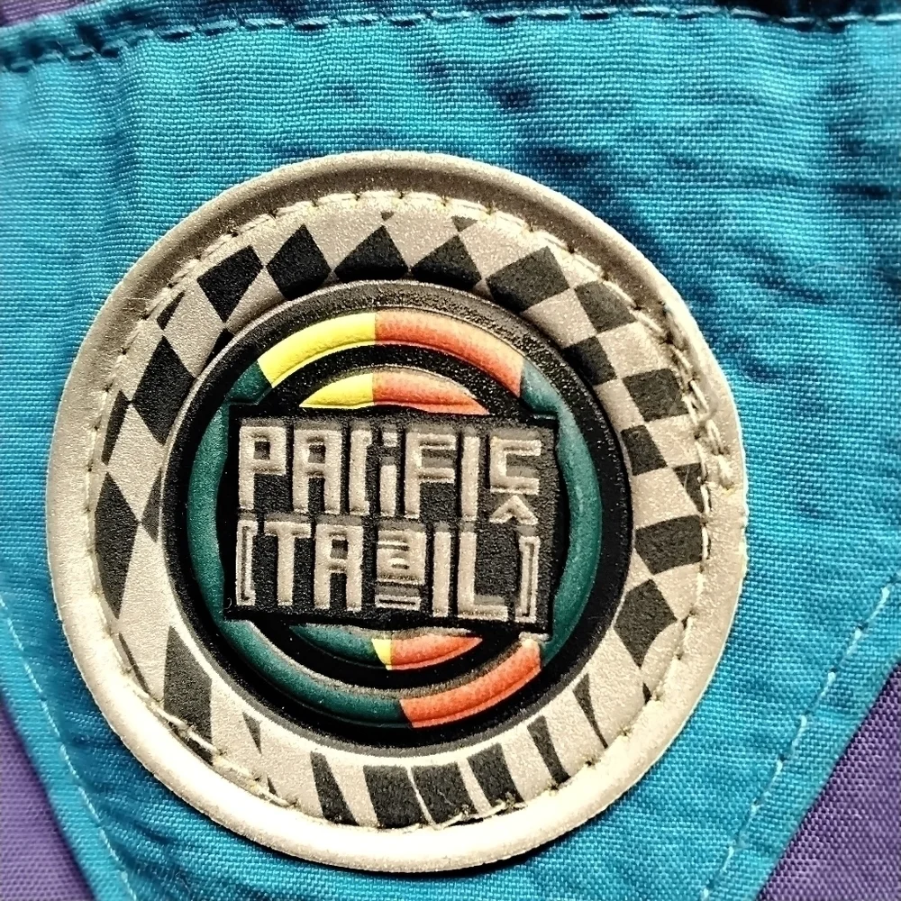 Pacific Trail zipper snap